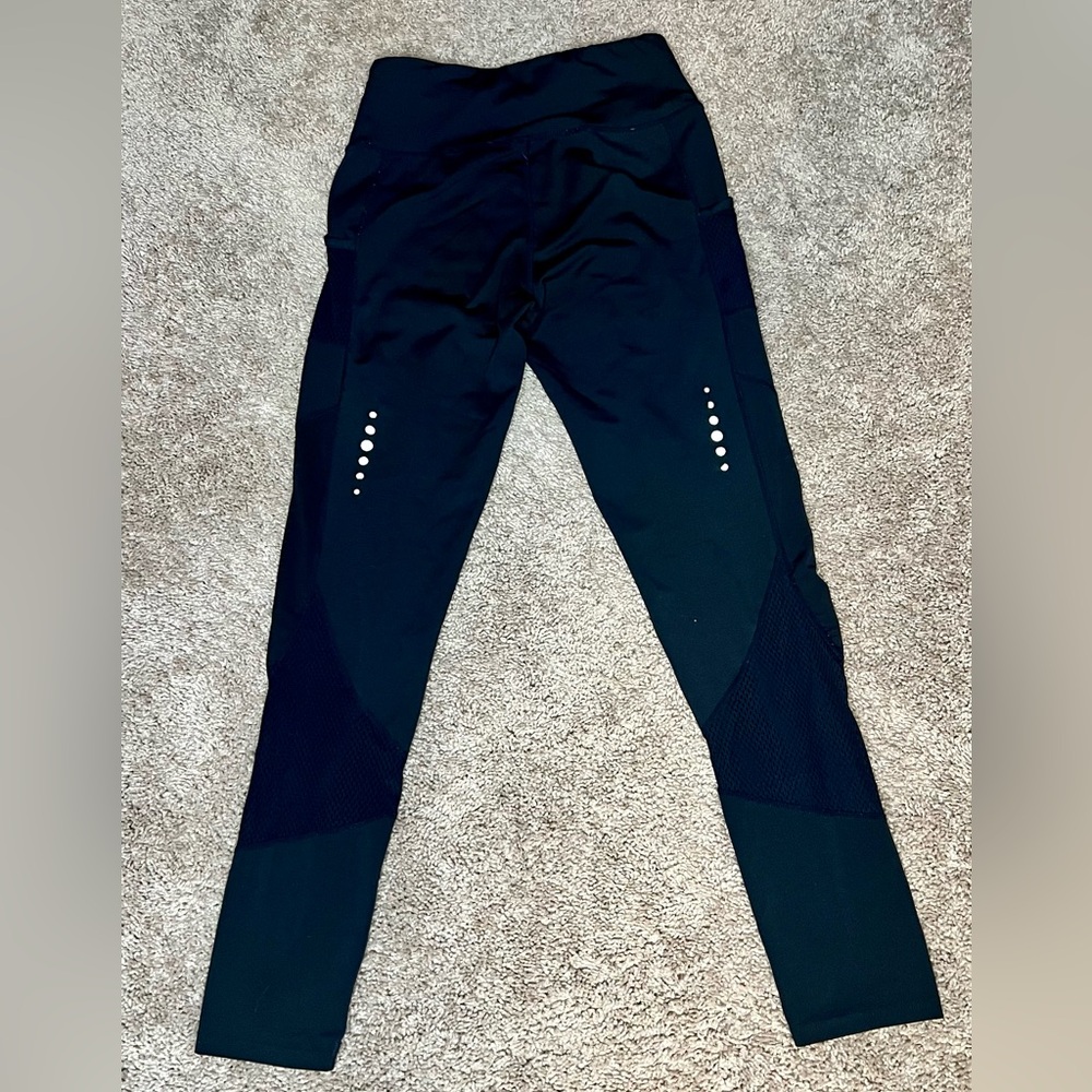 Black Stretchy Yoga Pants - Size: Medium